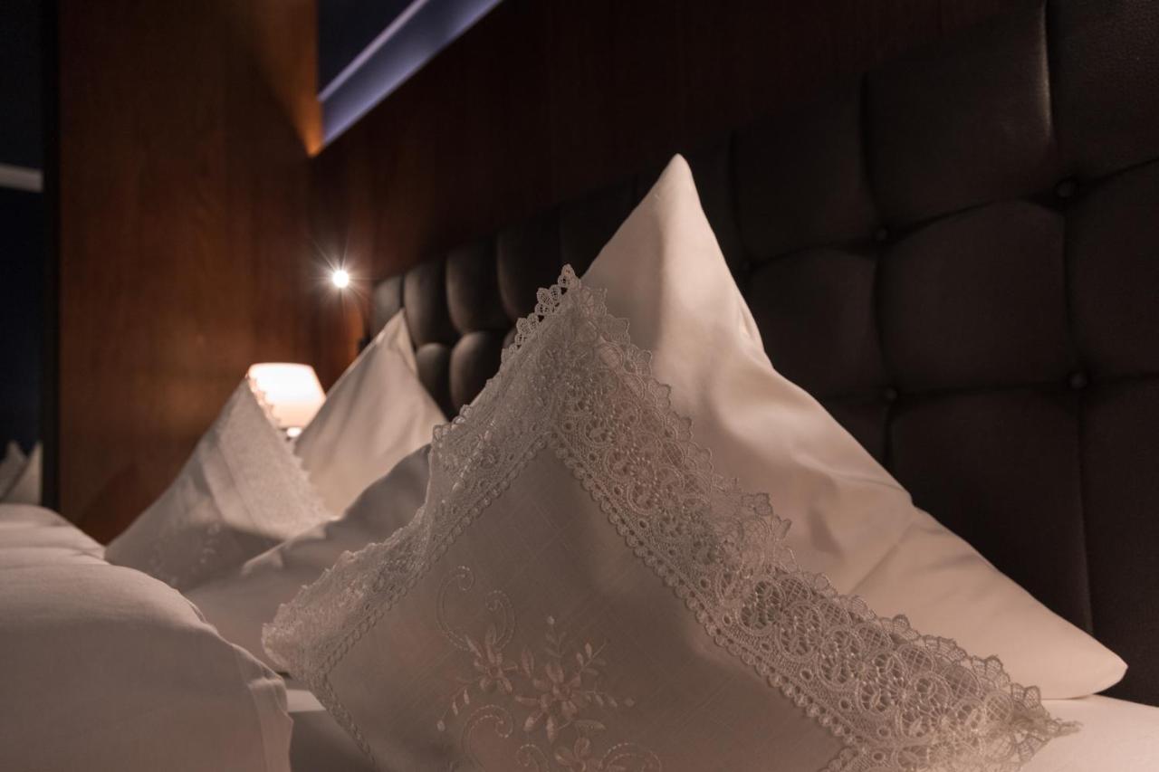 Boutique Hotel Mandarfnerhof ซังคท์เลออนฮาร์ด อิม พิทซ์ทัล ภายนอก รูปภาพ