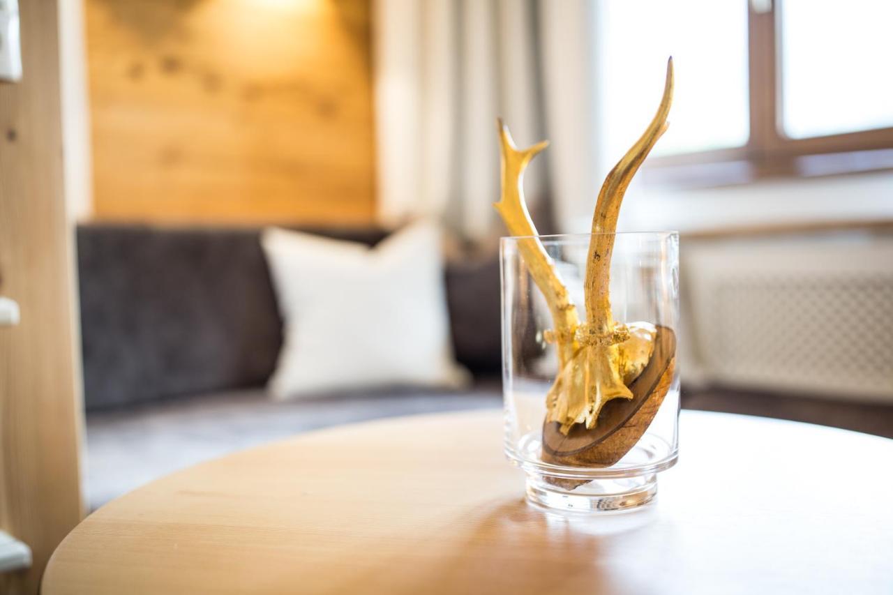 Boutique Hotel Mandarfnerhof ซังคท์เลออนฮาร์ด อิม พิทซ์ทัล ภายนอก รูปภาพ