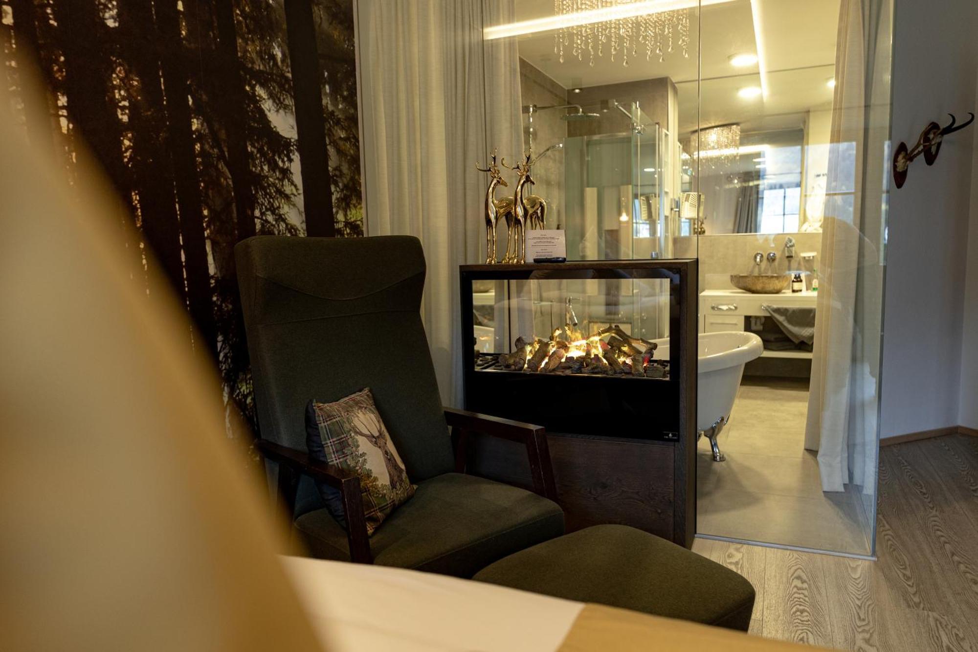 Boutique Hotel Mandarfnerhof ซังคท์เลออนฮาร์ด อิม พิทซ์ทัล ภายนอก รูปภาพ